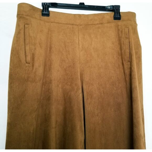 Chico's Women's Faux Suede Cropped Pants-Autumn Brown- Size See Measurements - Picture 3 of 6